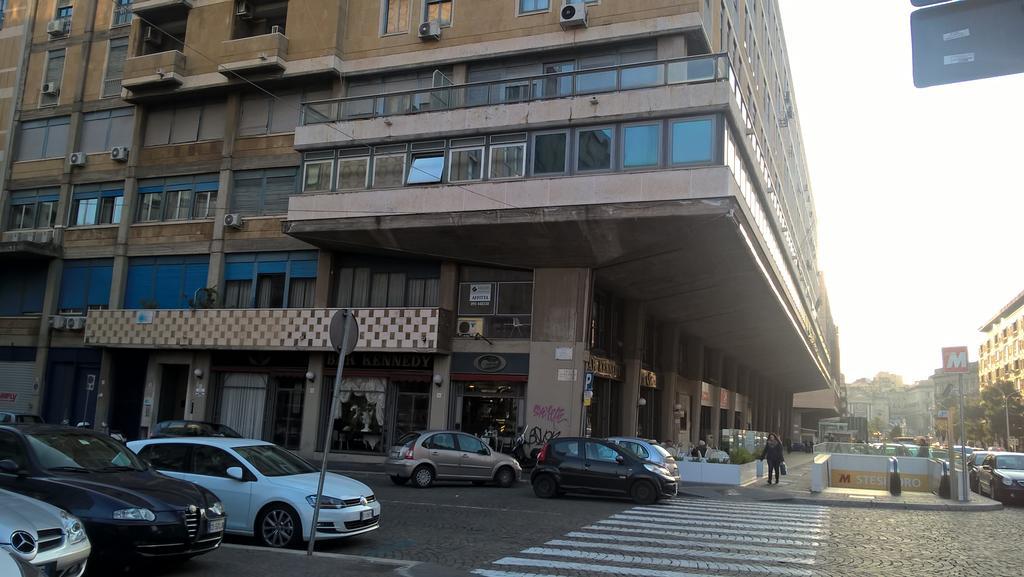 A "Casa Inn-Centro" Monolocale Катания Экстерьер фото